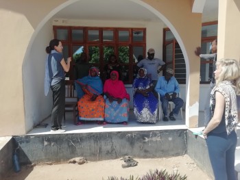 Figure 2. Community elders from Kilwa Kisiwani with York team leaders Dr Stephanie Wynne-Jones and Dr Sara Perry, and UDSM students Sinyati Robinson and Noel Fidelassway. (Photo credit Katrina Foxton)  Picha 2. Wazee wa kijiji kutoka Kilwa Kisiwani pamoja na timu ya watafiti kutoka York  ikiongozwa na Dr. Stephanie Wynne-Jones na Dr. Sara Perry, pamoja na wanafunzi watafiti kutoka Chuo Kikuu cha Dar-es-Salaam Sinyati Robinson na Noel Fidelislasway (Picha ;Katrina Foxton)